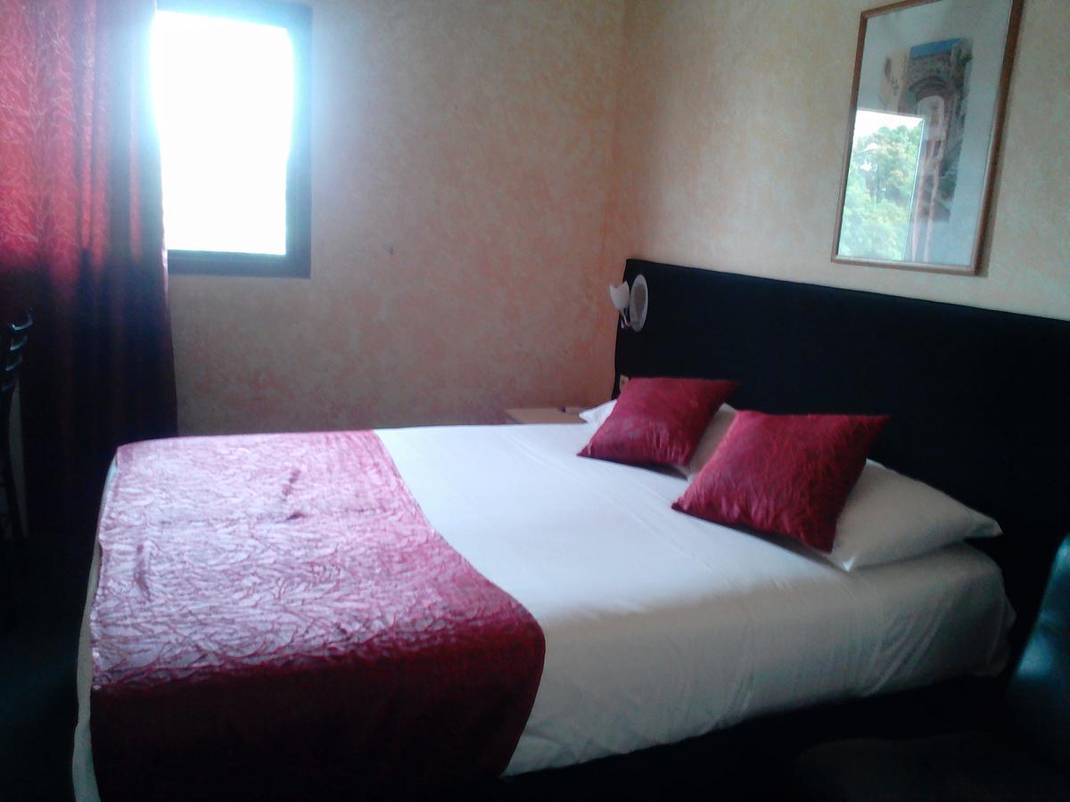 Le Relais De Bamako Hotell Exteriör bild