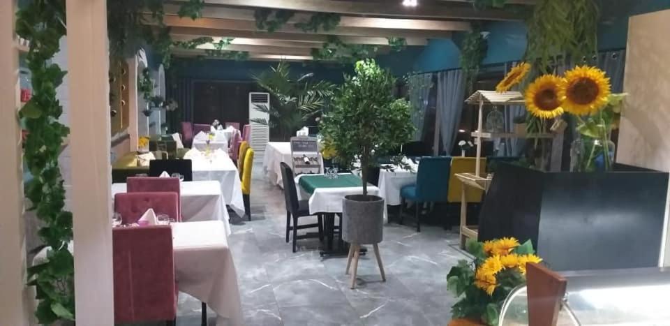 Le Relais De Bamako Hotell Exteriör bild