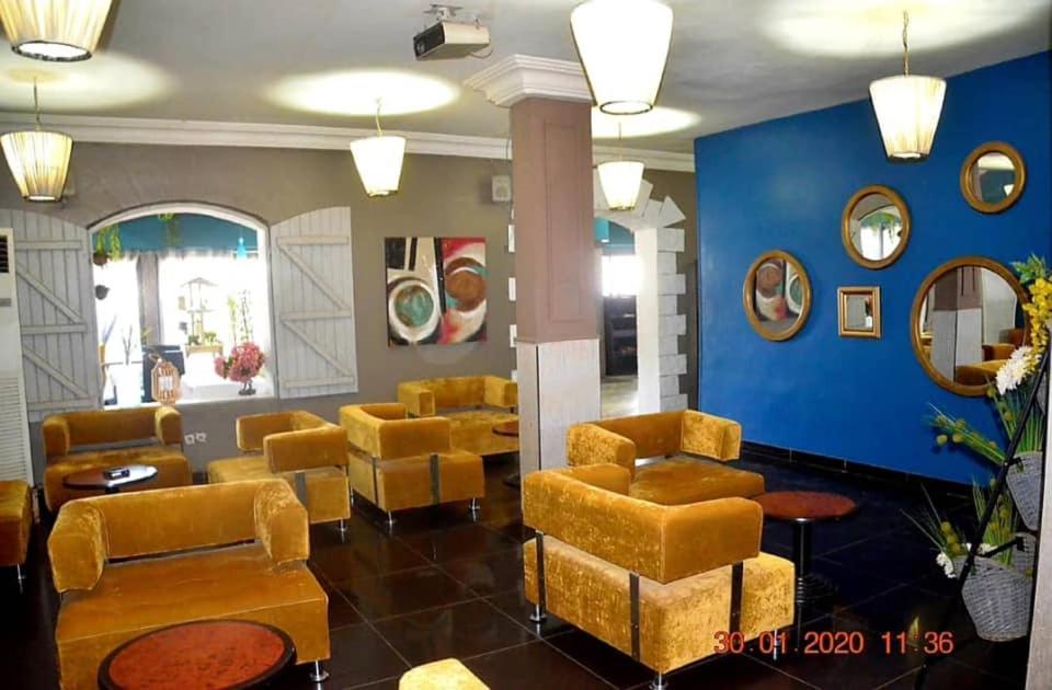 Le Relais De Bamako Hotell Exteriör bild